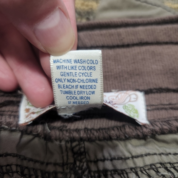 YOUNIQUE Cargo Shorts, Size Small, 100% Cotton, Light Brown - Picture 4 of 4